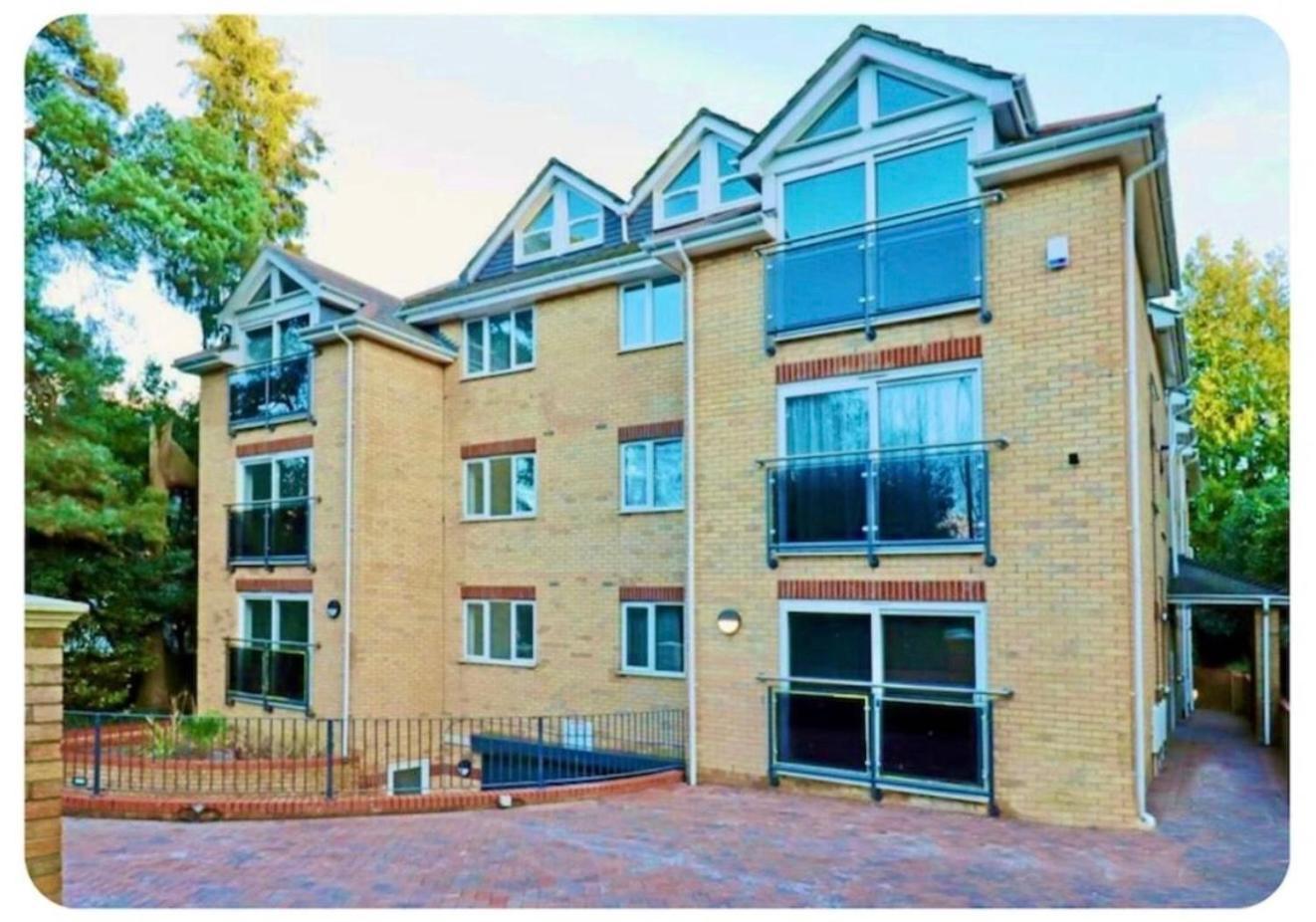 Modern, Comfy Town Centre Gem, Near Beach, Parking Bournemouth Buitenkant foto
