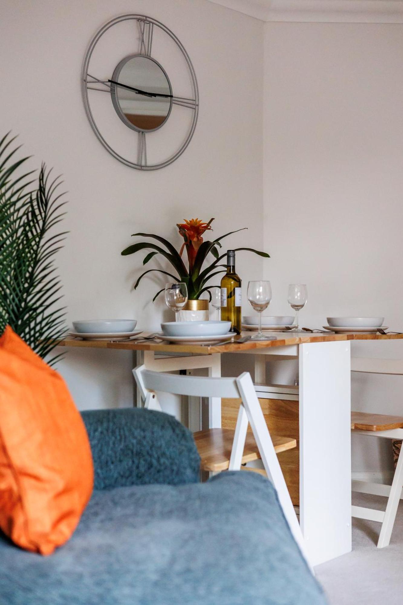 Modern, Comfy Town Centre Gem, Near Beach, Parking Bournemouth Buitenkant foto