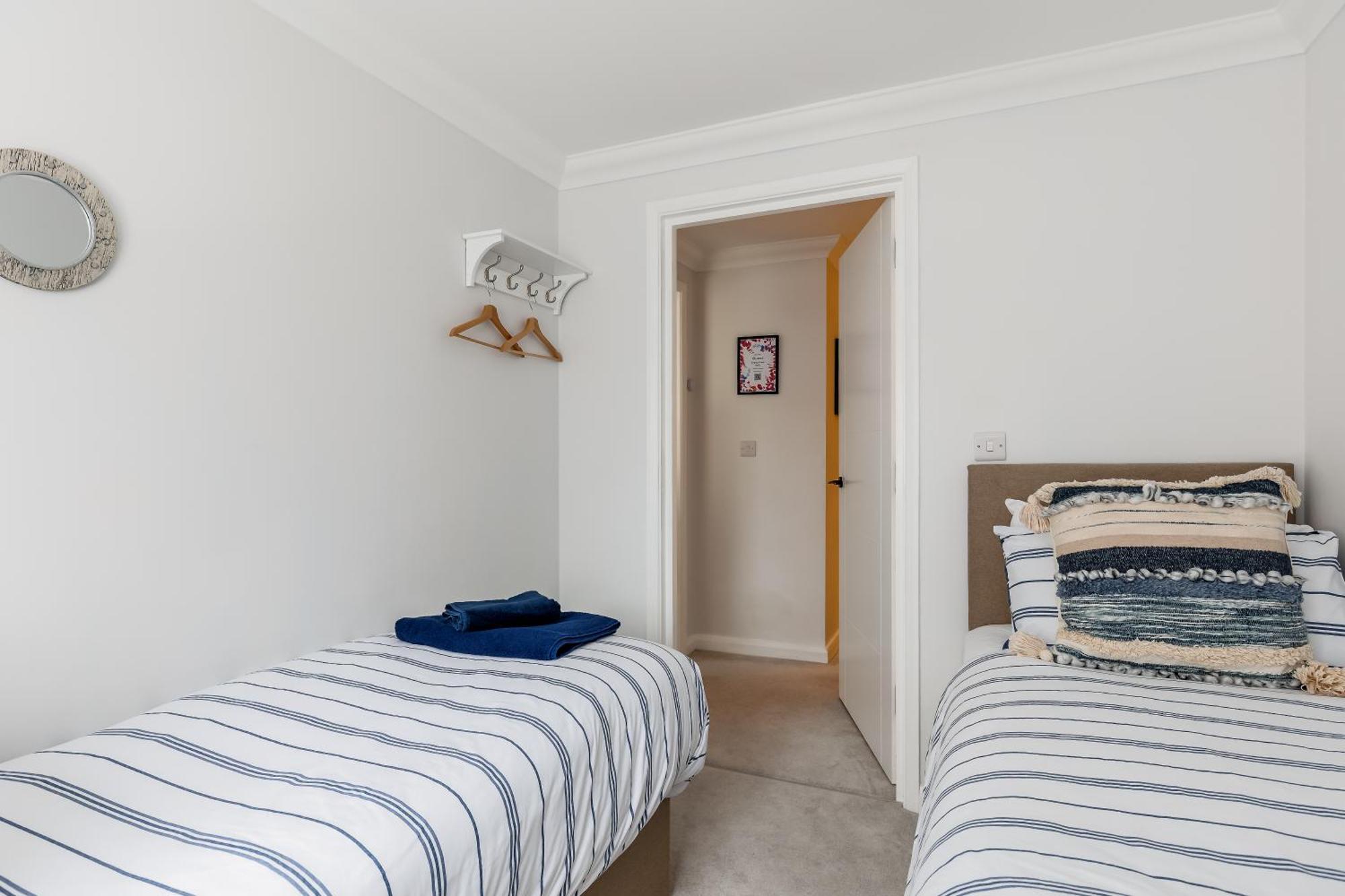 Modern, Comfy Town Centre Gem, Near Beach, Parking Bournemouth Buitenkant foto
